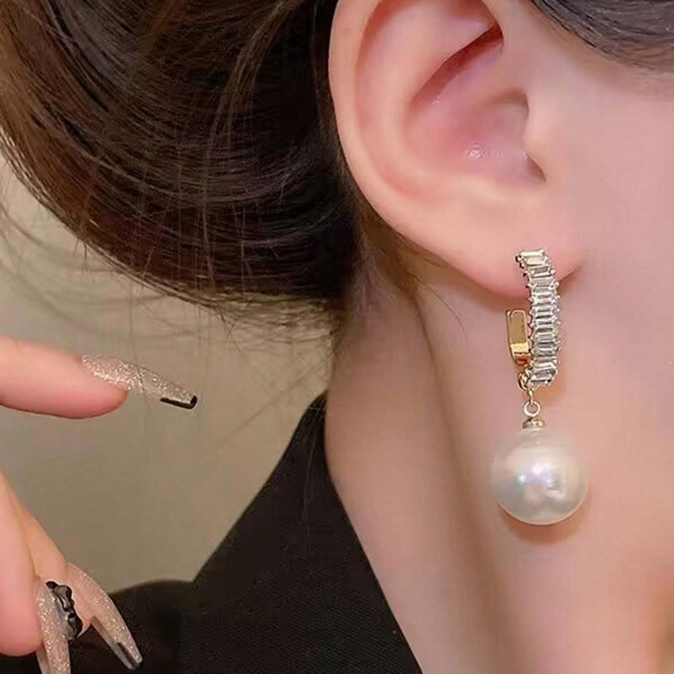 Business Classic White Earring