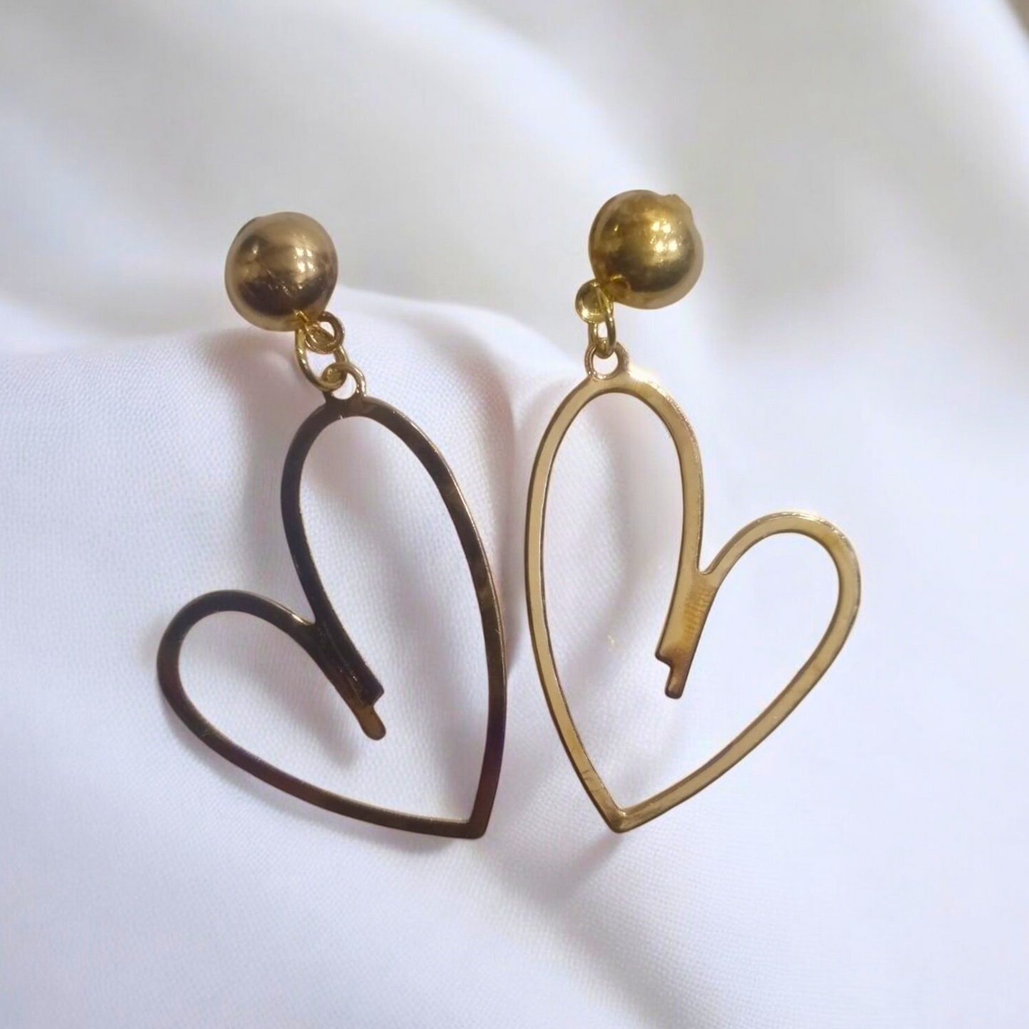 Rose Gold Heart Drop Earring