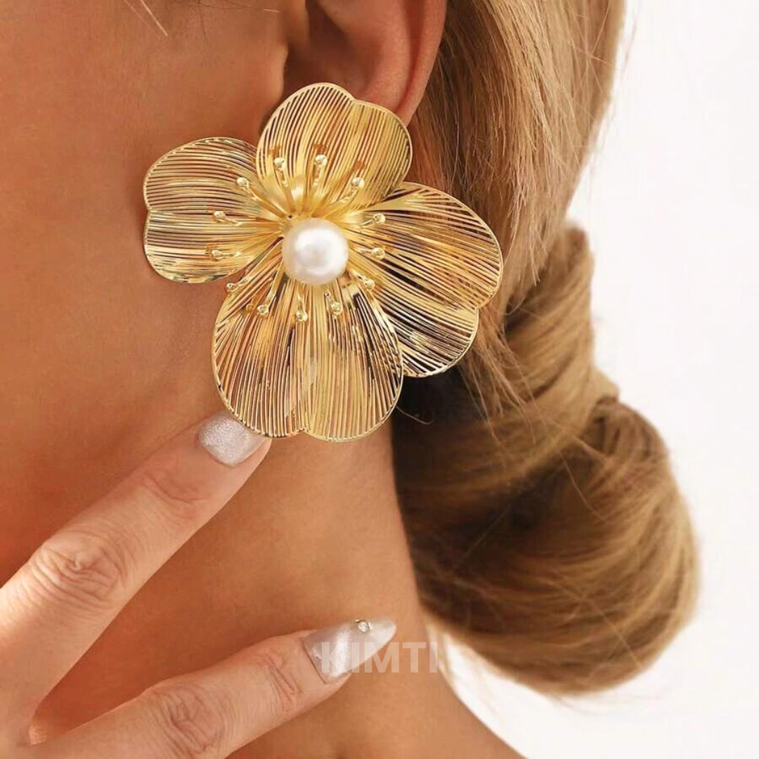 Zara Dupe Golden Stud Earring — Buy Any 5 for Rs. 599