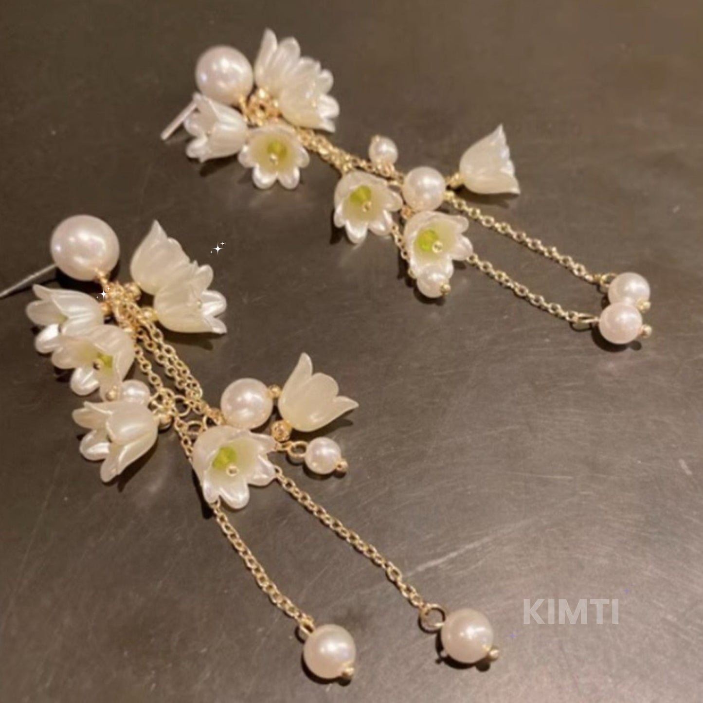 White Flower Sweet and Tassel Dangler Earring