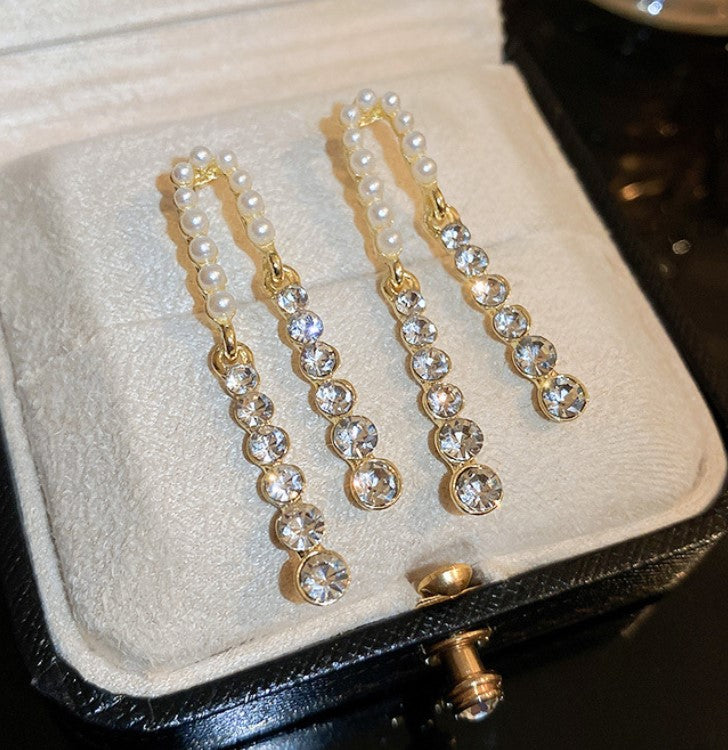 Thread Diamond Dangler Earring