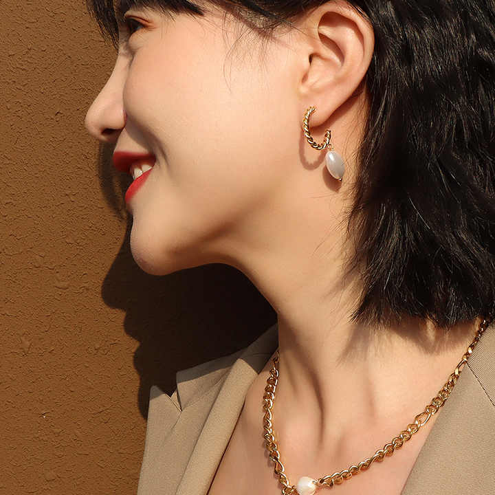 Geometric Heart Pearl Drop Hoop Earring