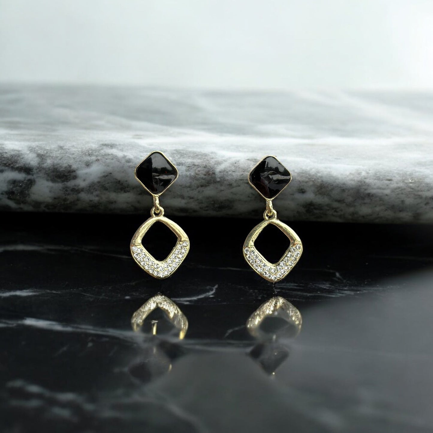 Lucifer's Lustre Black Drop Earring