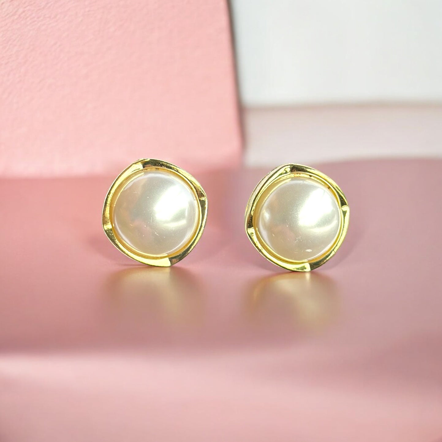 Sense and Sensibility White Stud Earring