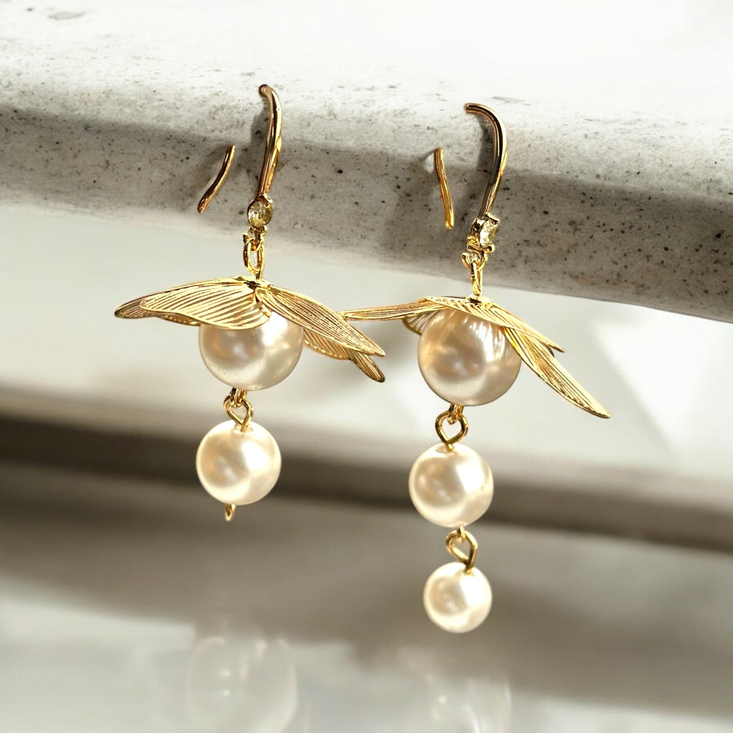 Gold Dangler Earring