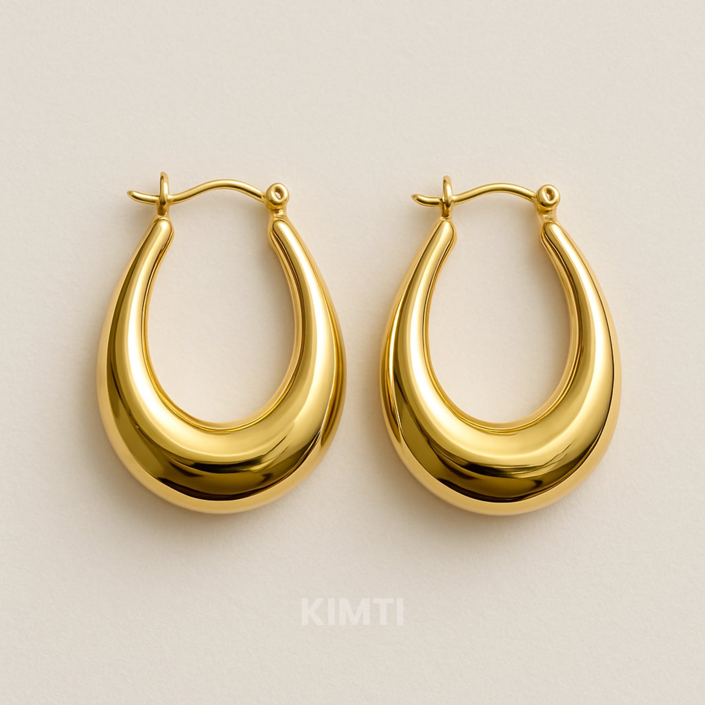 Golden Gleaming Arc Hoops Anti Tarnish Earring