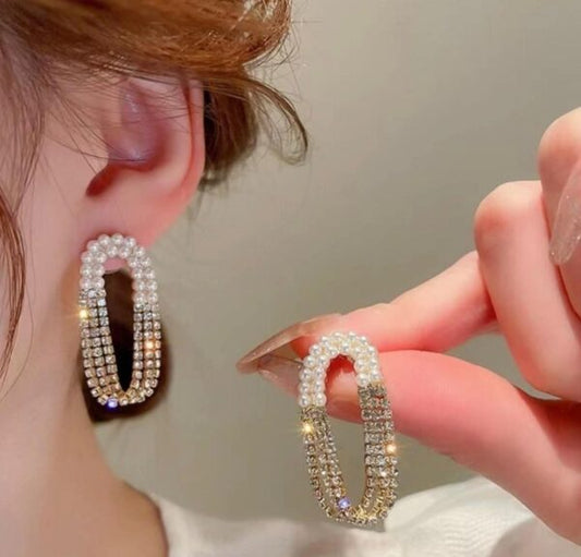 Golden Queen Charlotte — Buy Any 5 for Rs. 599
