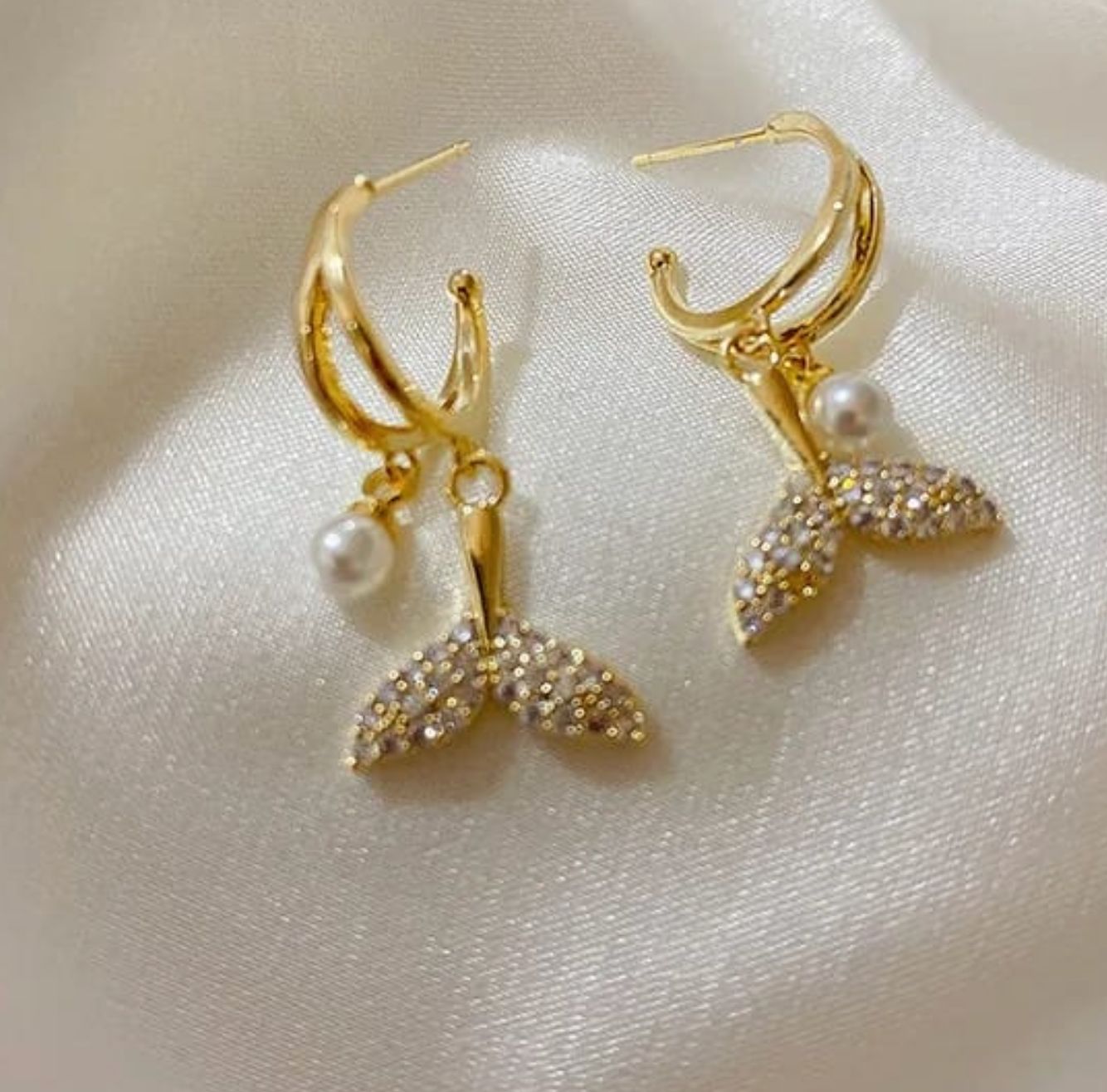 Classique Drops Golden Earring